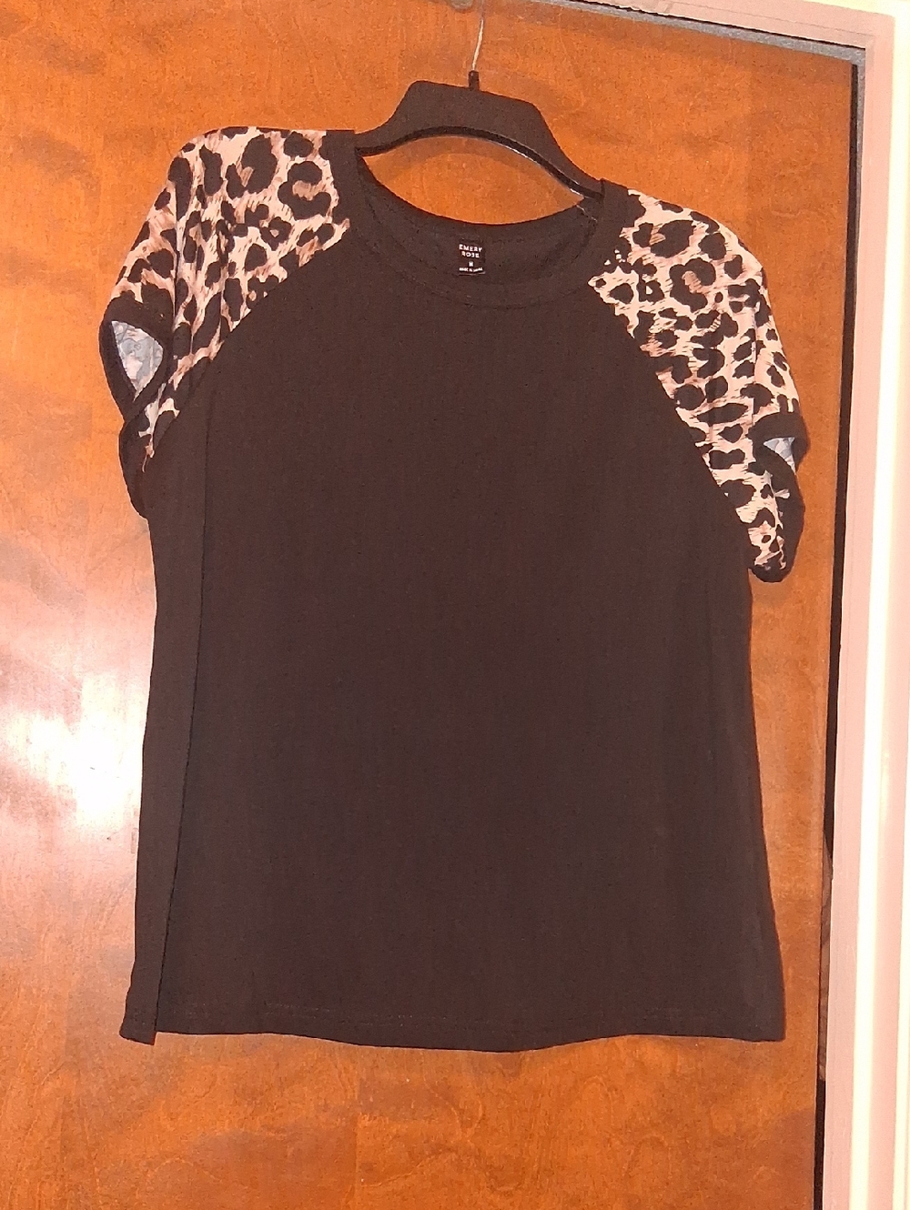 Black Short Sleeve Tee with Leopard-Print Cap Sleeves